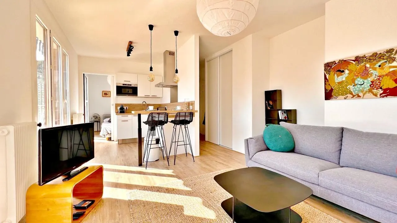 Apartamento Le Val D'Azur Niza 0*,  Francia